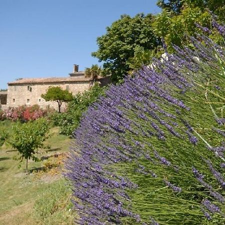 Bed and Breakfast Domaine de Cousignac à Bourg-Saint-Andéol Extérieur photo